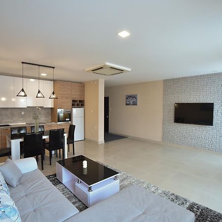 City Center Apartments Pirot Dış mekan fotoğraf