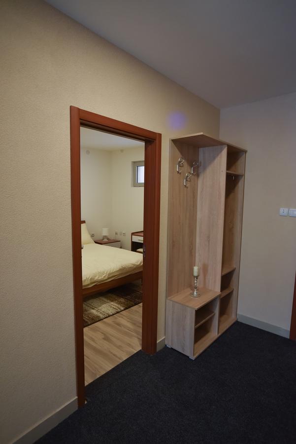City Center Apartments Pirot Dış mekan fotoğraf