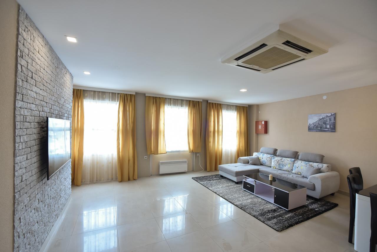 City Center Apartments Pirot Dış mekan fotoğraf