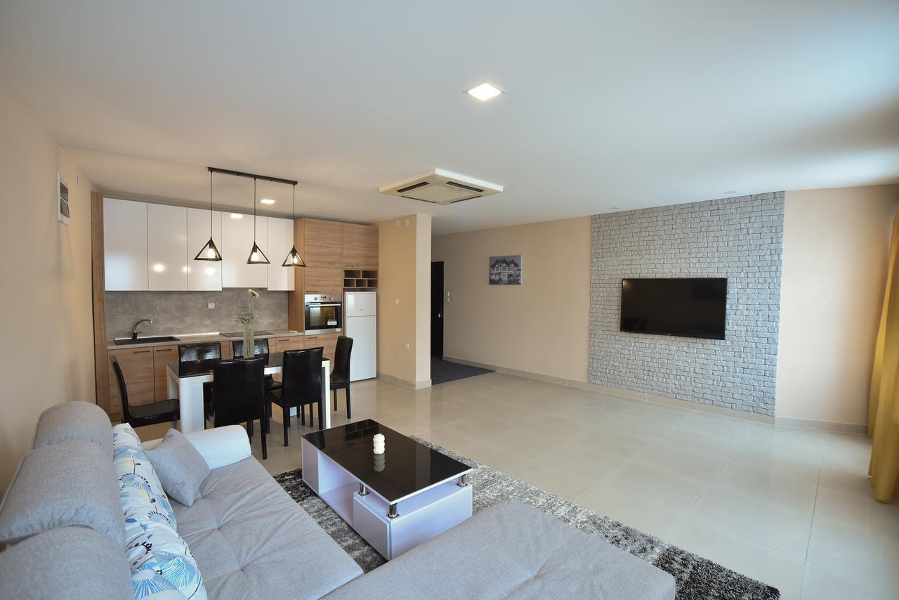 City Center Apartments Pirot Dış mekan fotoğraf