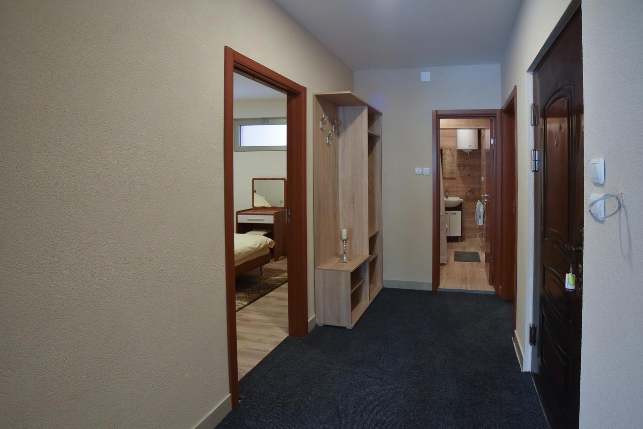 City Center Apartments Pirot Dış mekan fotoğraf