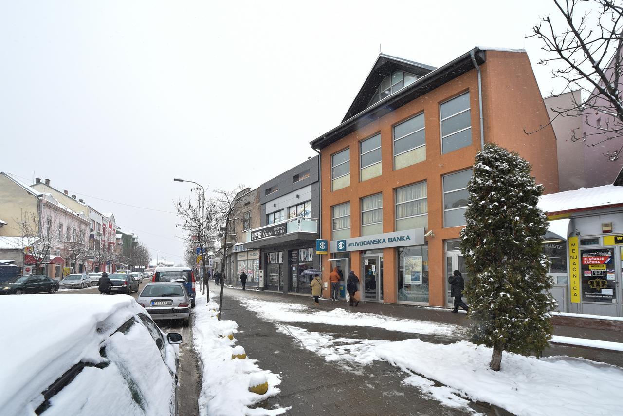 City Center Apartments Pirot Dış mekan fotoğraf