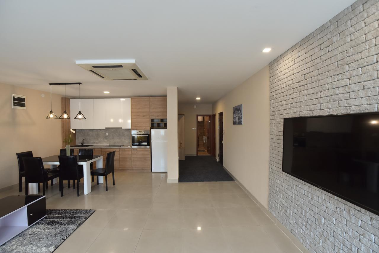 City Center Apartments Pirot Dış mekan fotoğraf