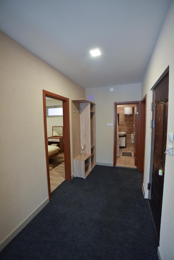 City Center Apartments Pirot Dış mekan fotoğraf