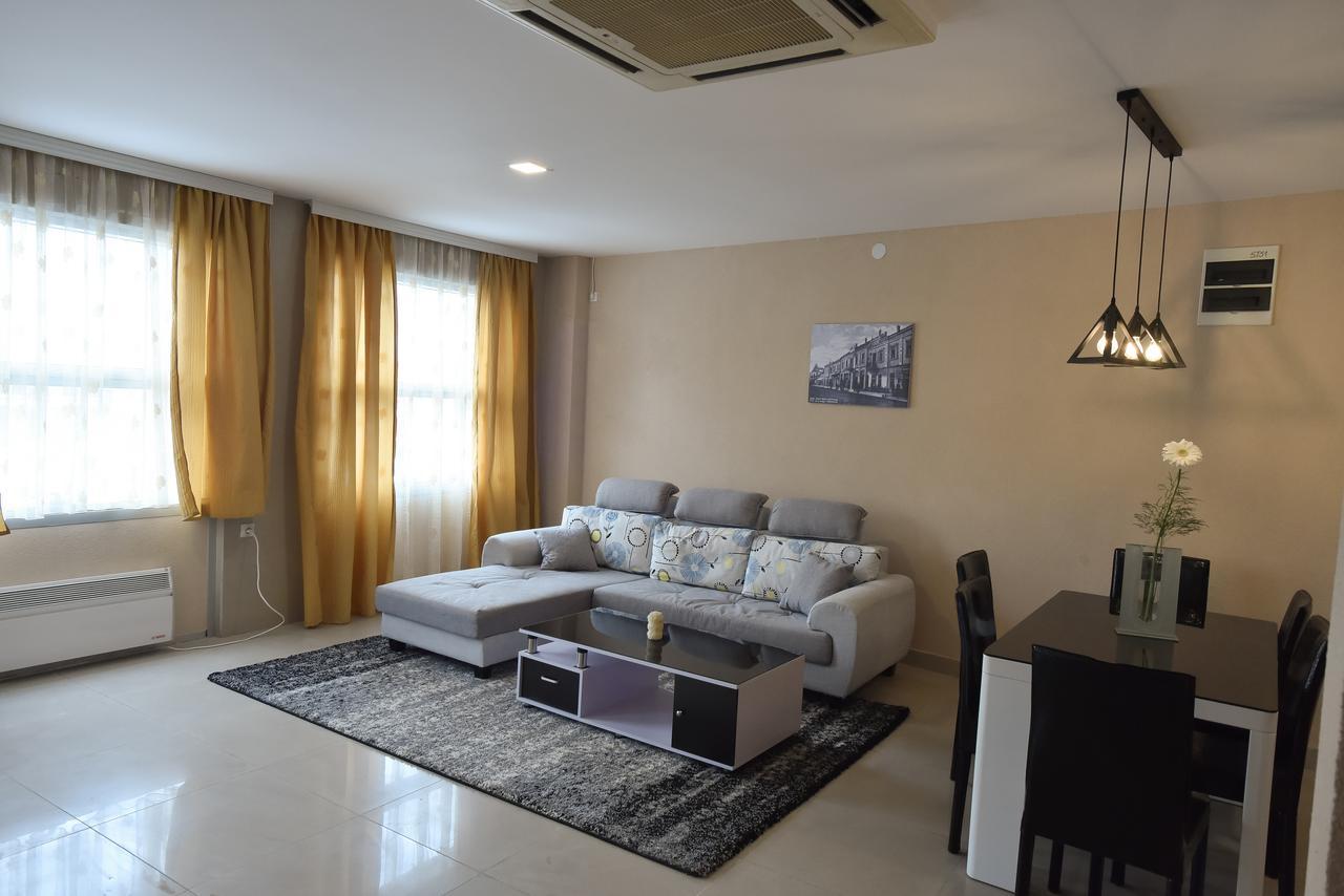 City Center Apartments Pirot Dış mekan fotoğraf