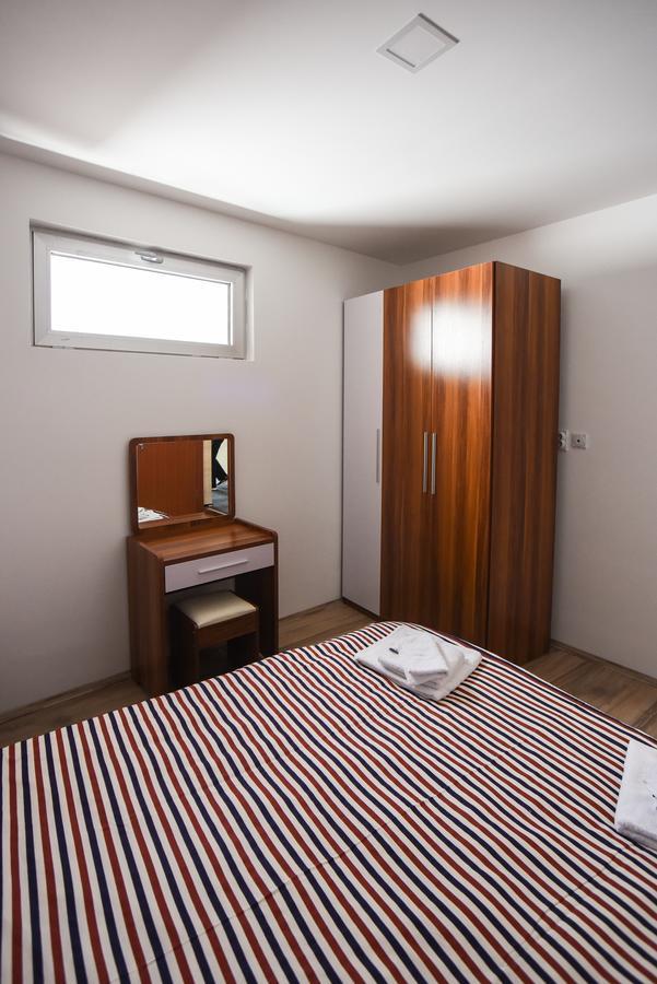 City Center Apartments Pirot Dış mekan fotoğraf