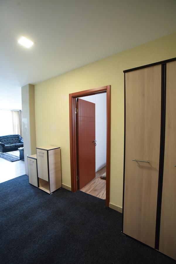 City Center Apartments Pirot Dış mekan fotoğraf