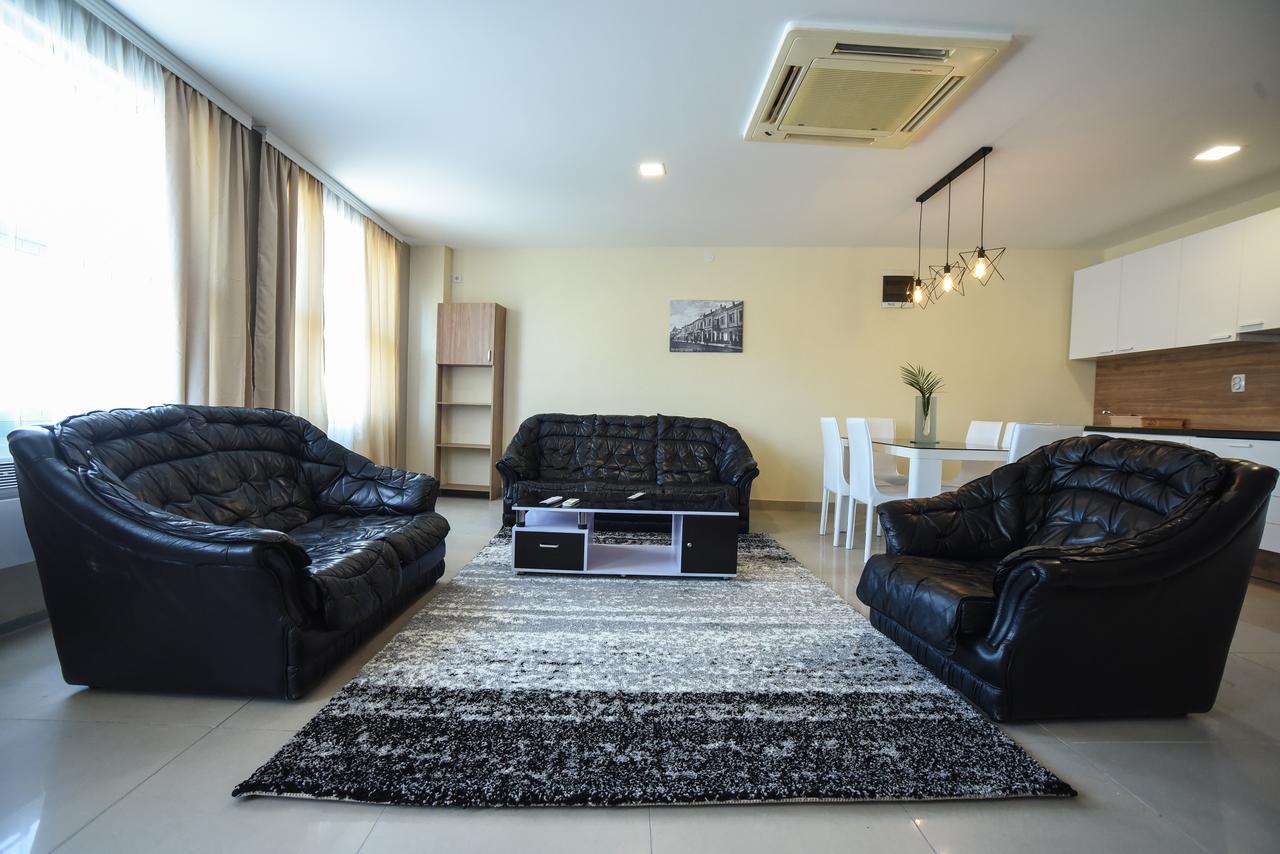 City Center Apartments Pirot Dış mekan fotoğraf