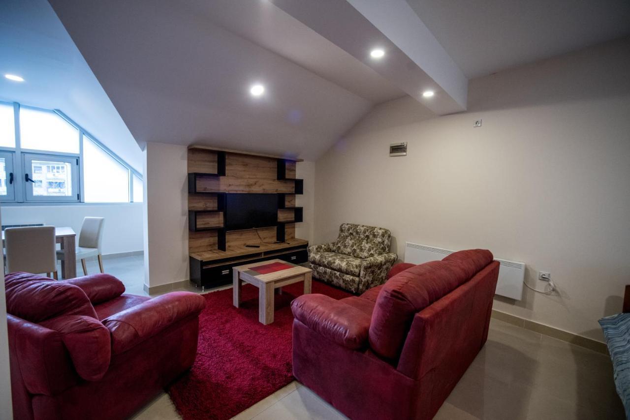 City Center Apartments Pirot Dış mekan fotoğraf